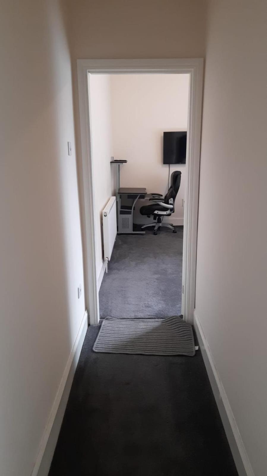 Lovely Bedroom With Shared Kitchen & Bathroom Free Parking Walsall Eksteriør bilde